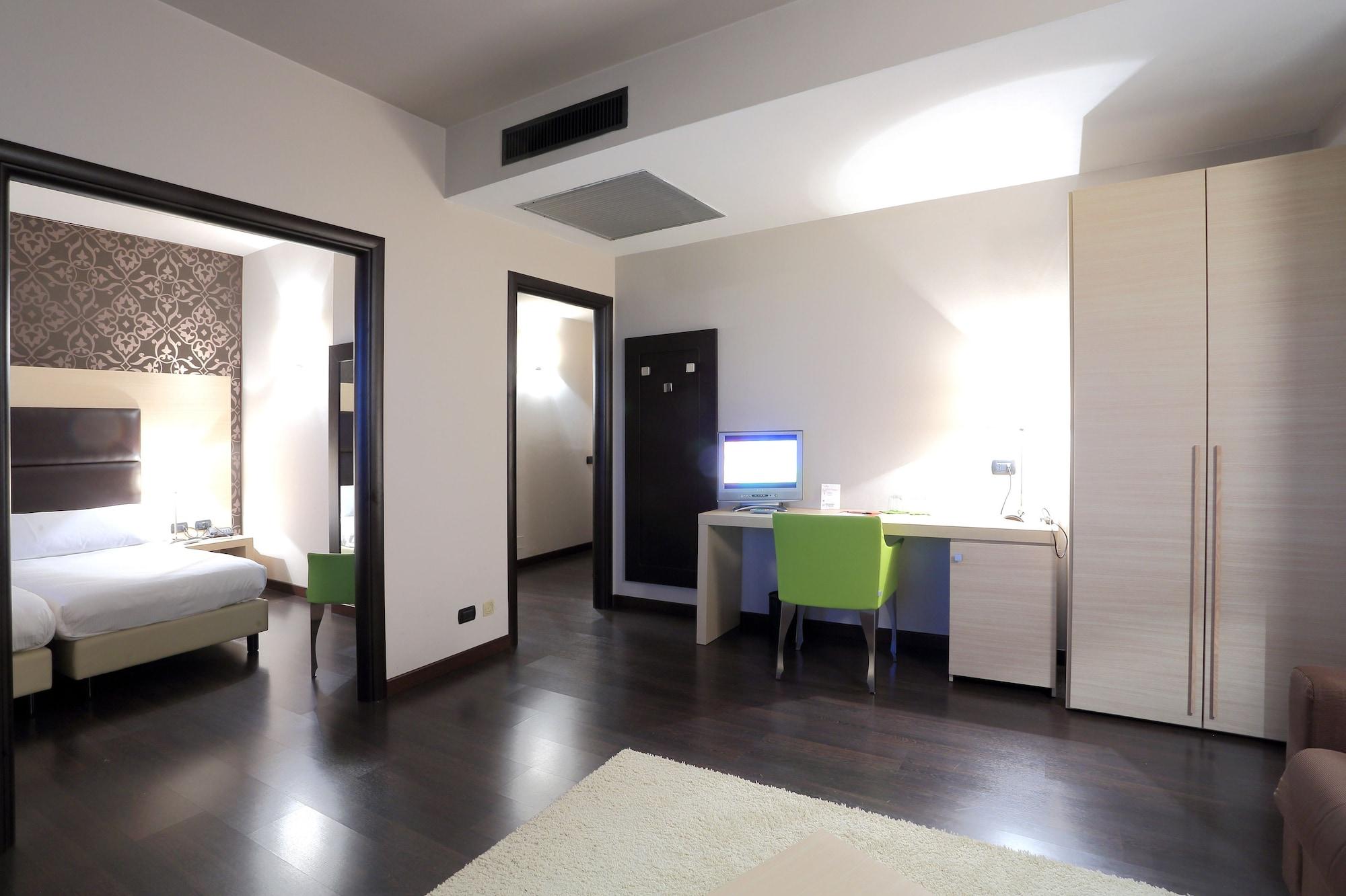 Hotel La Torretta Bollate Esterno foto
