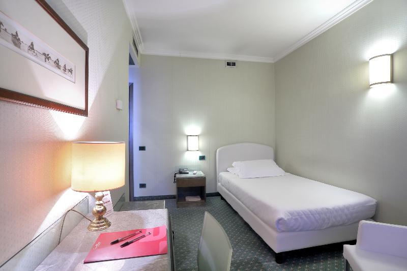 Hotel La Torretta Bollate Esterno foto